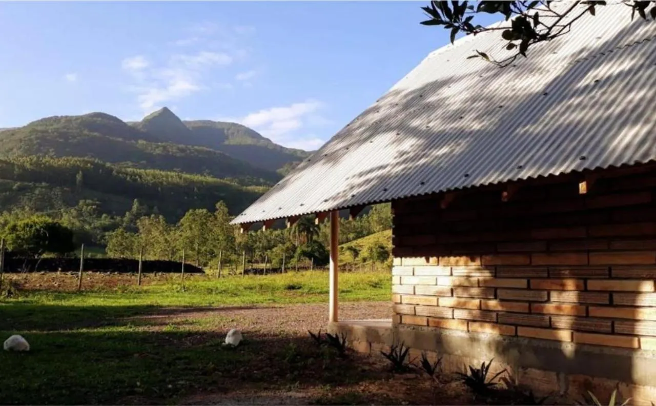 山林小屋 Chales Vale Do Rio Do Boi 大普拉亚